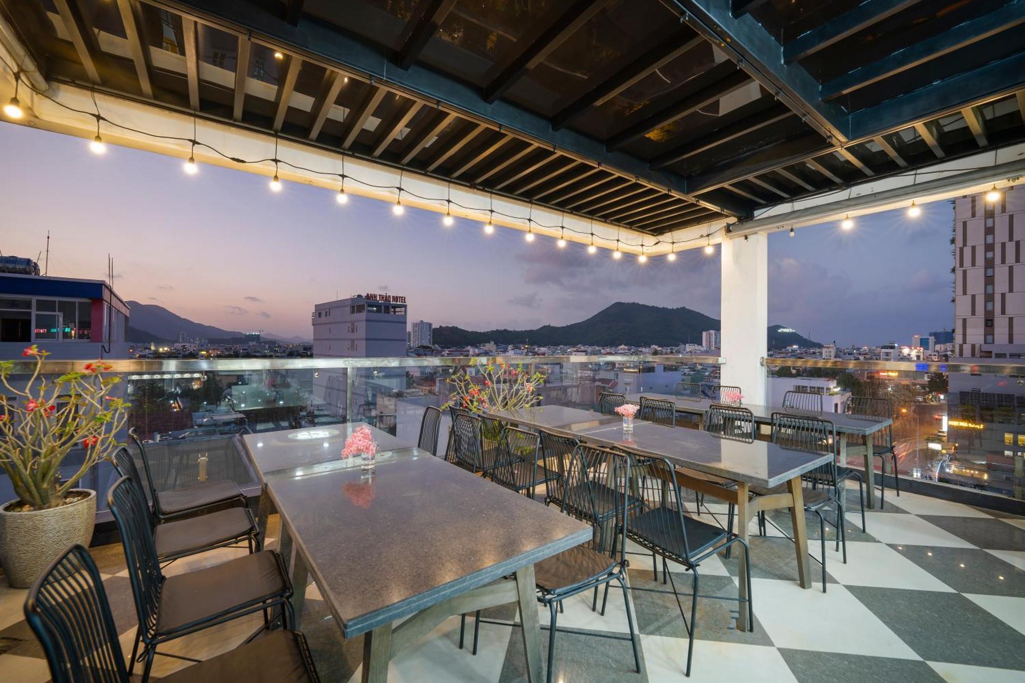 Mira Grand Hotel Quy Nhon Buitenkant foto